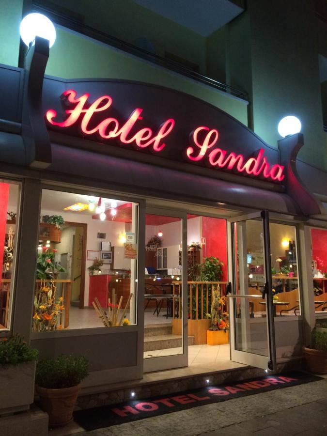 Hotel Sandra Gatteo a Mare Exterior photo